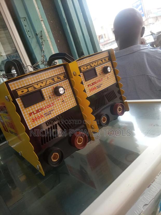 Heavyduty 300A Flexvolt Dewalt Welding Machine - main view