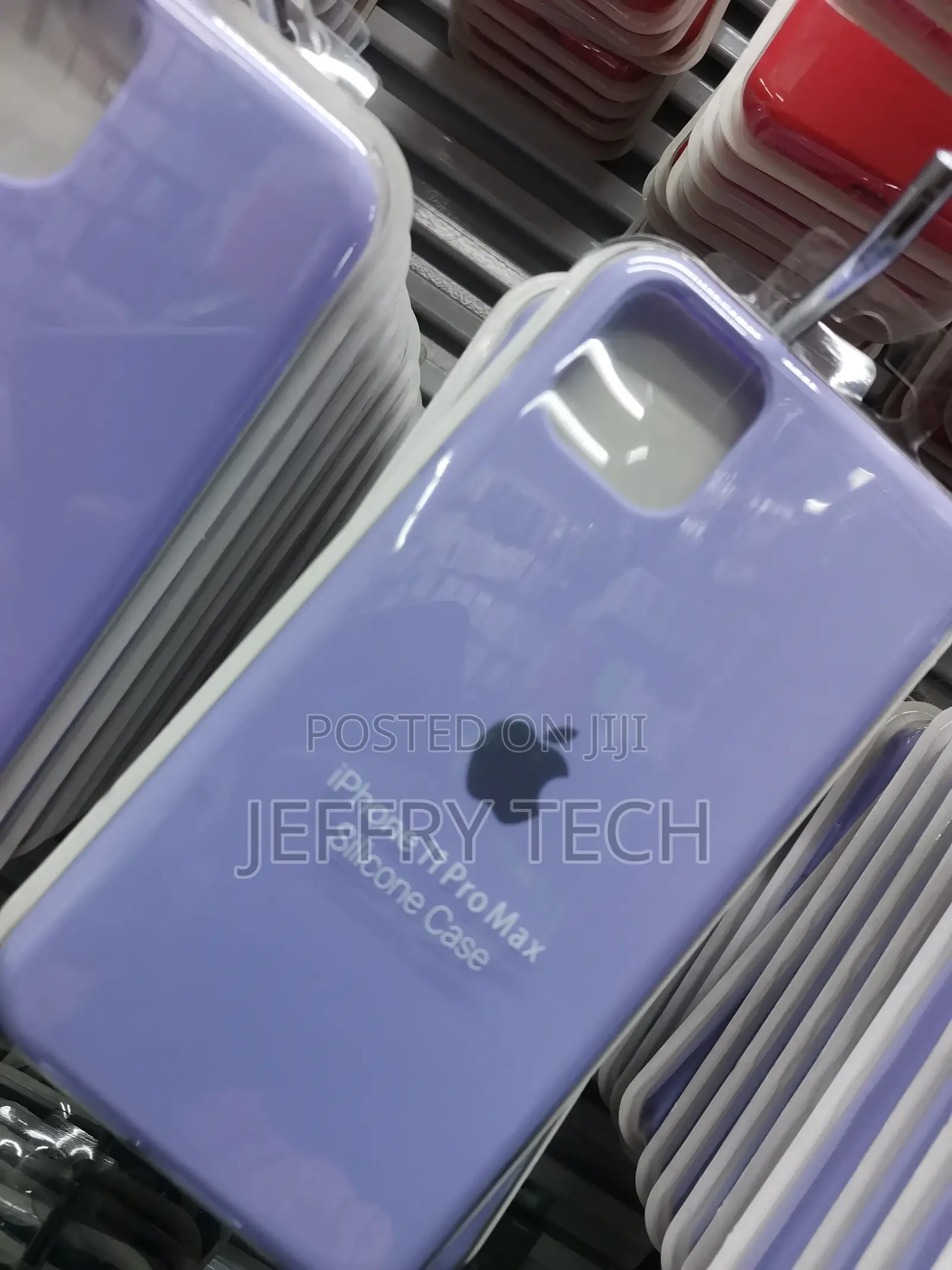 iPhone 11 Pro Max Silicone Logo Case COVER/ BACK Purple