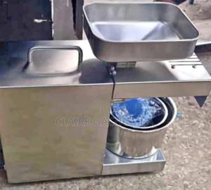 Oil Press Digital Oil Press - main view