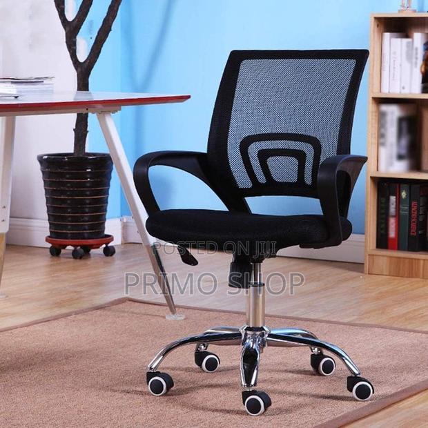 Ergonomic Office Swivel Chair, Clerical Mesh Study Seat - main view
