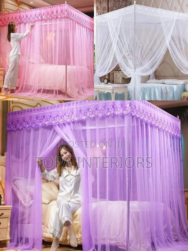 Luxury Four Stand Mosquito Nets Insect Repellent Nets - main view
