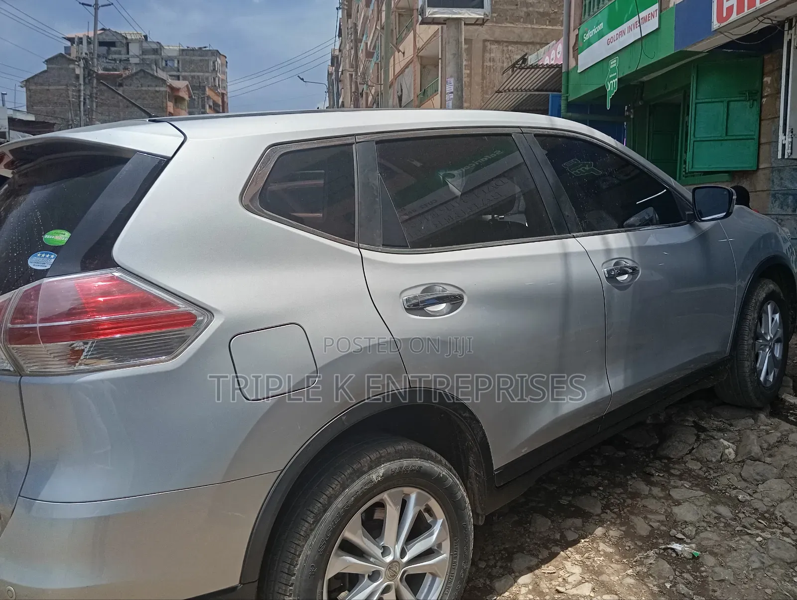 Mini SUV Xtrail for Hire