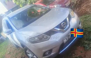 Mini SUV Xtrail for Hire