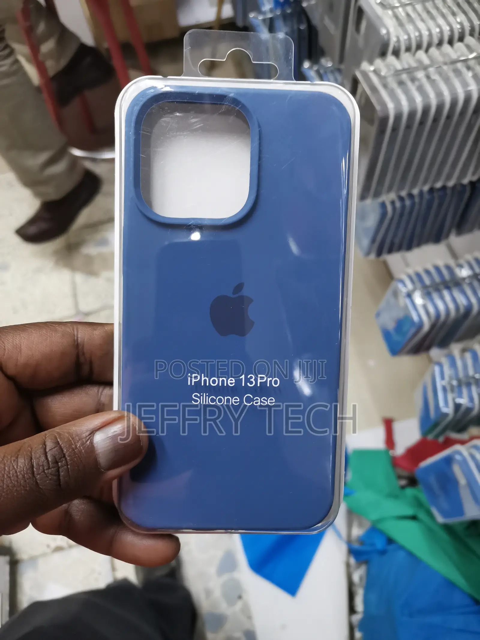 Silicone Case for iPhone 13 Pro - Deep Blue