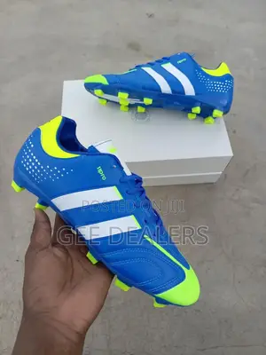 11 Pro Football Boots >Quality Soccer Boots