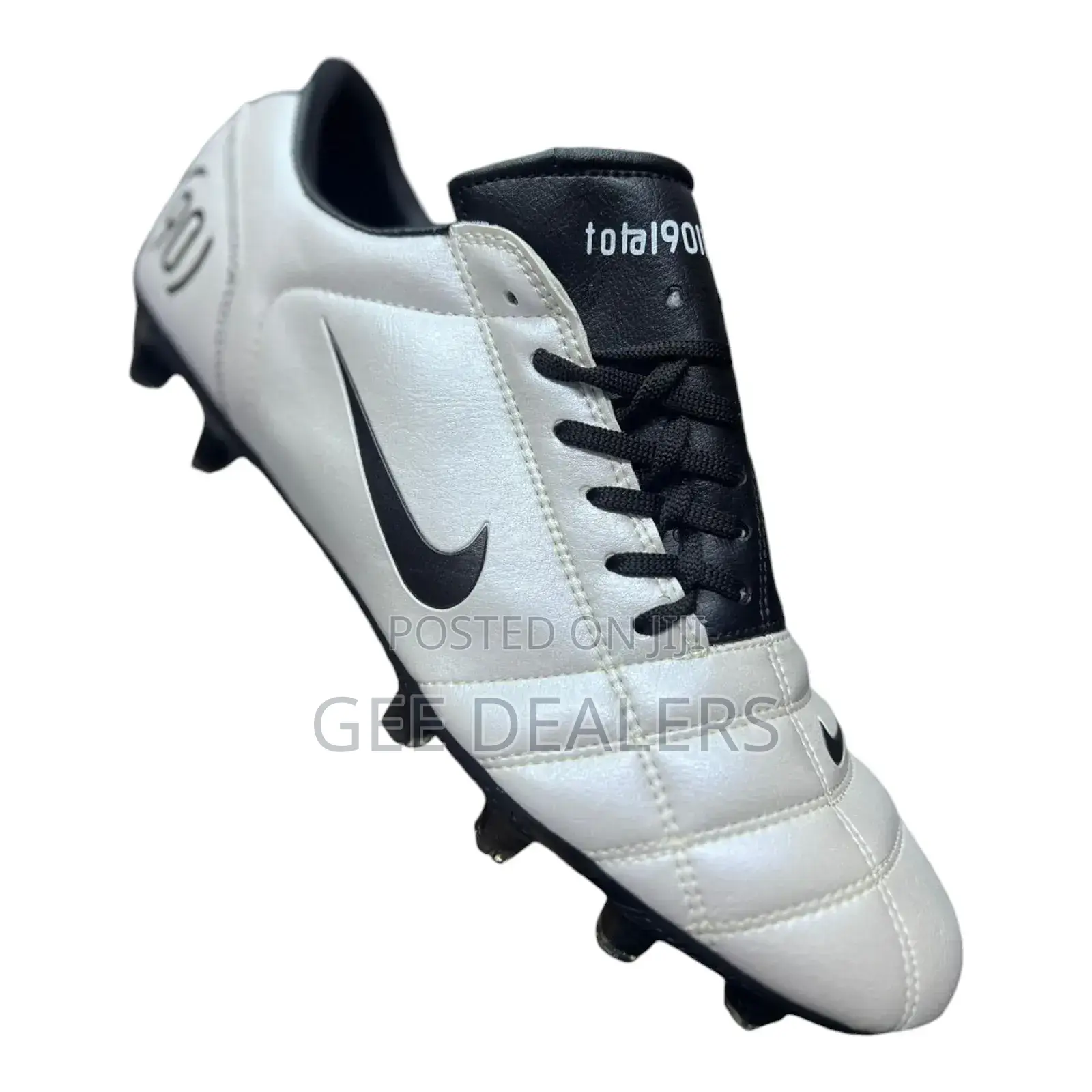 Nike T90 Soccer Boots >Total 90 Football Boots Size 40-45