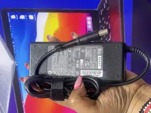 Original Brandnew Hp Big Pin 19.V 4.74A (90w)