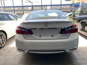 Honda Accord 2017 White