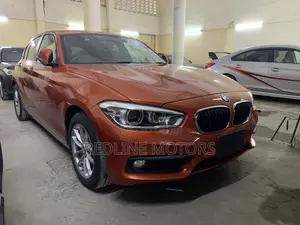 BMW 118i 2016 Orange