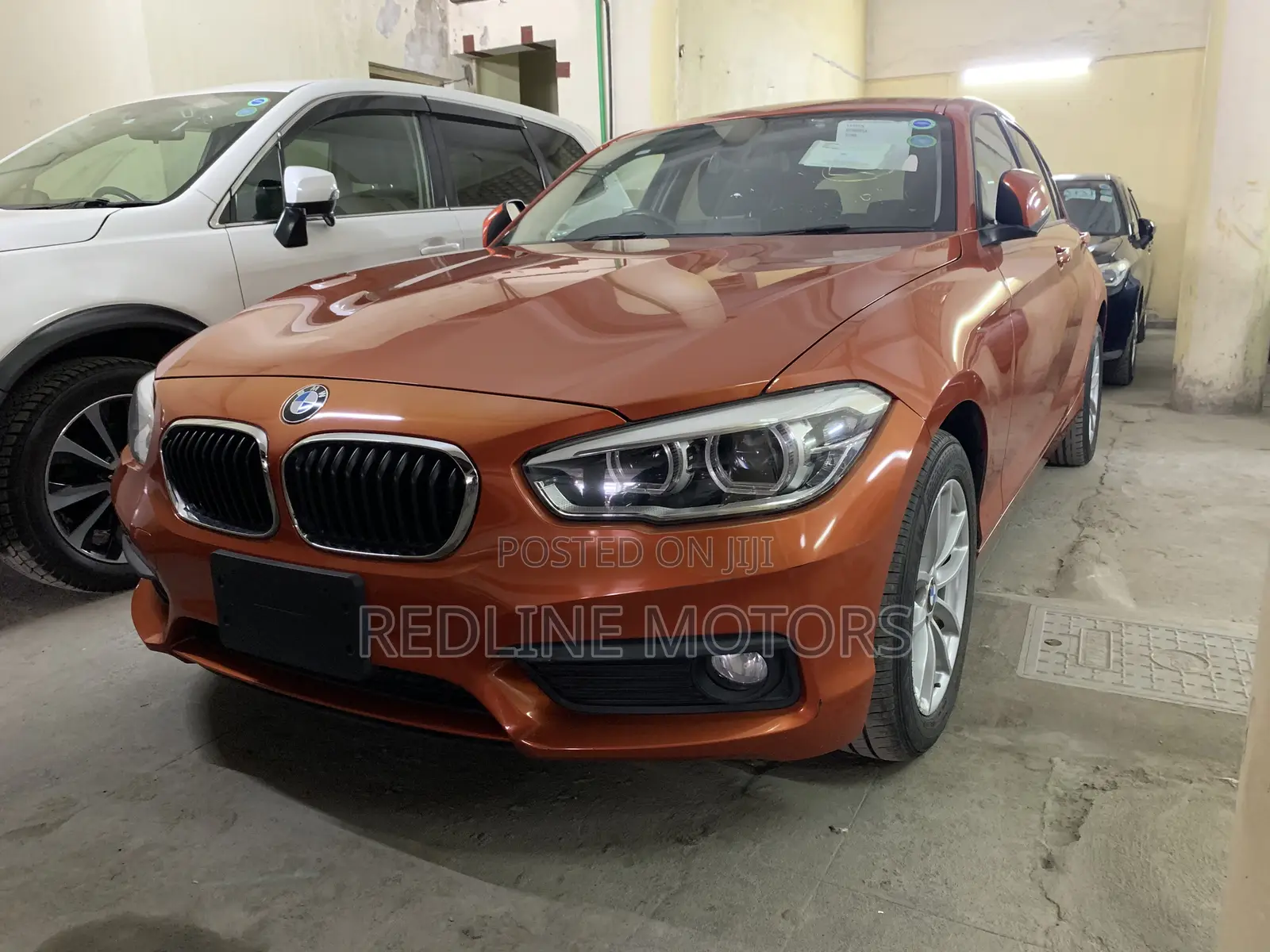 BMW 118i 2016 Orange
