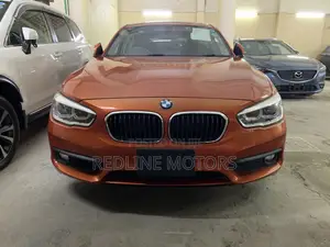 BMW 118i 2016 Orange