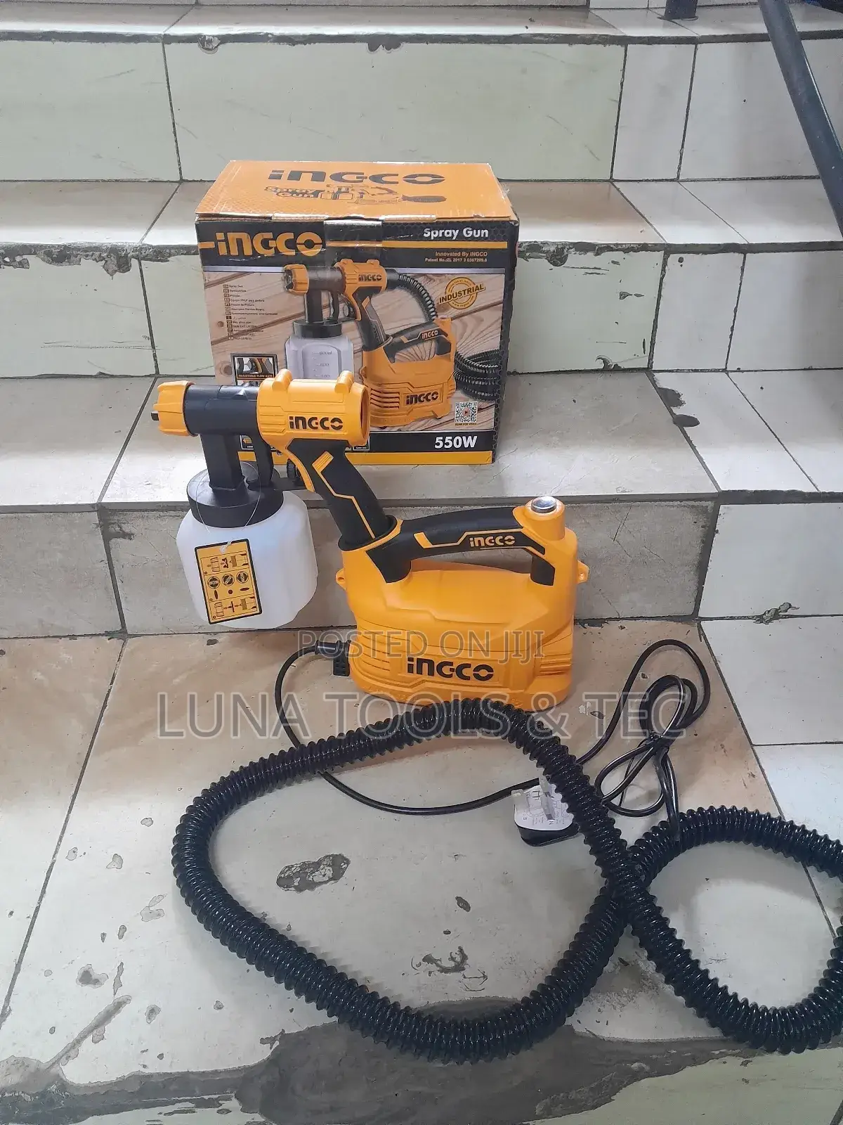 Commercial 550W Ingco Spray Gun.