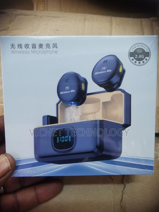Noise Cancellation Wireless Microphones With Charging Case - main view