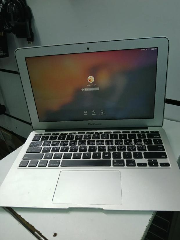 Laptop Apple MacBook Air 4GB Intel Core I5 SSD 128GB - thumbnail 2