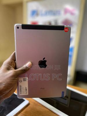 Apple iPad Air 2 64 GB Gray - main view