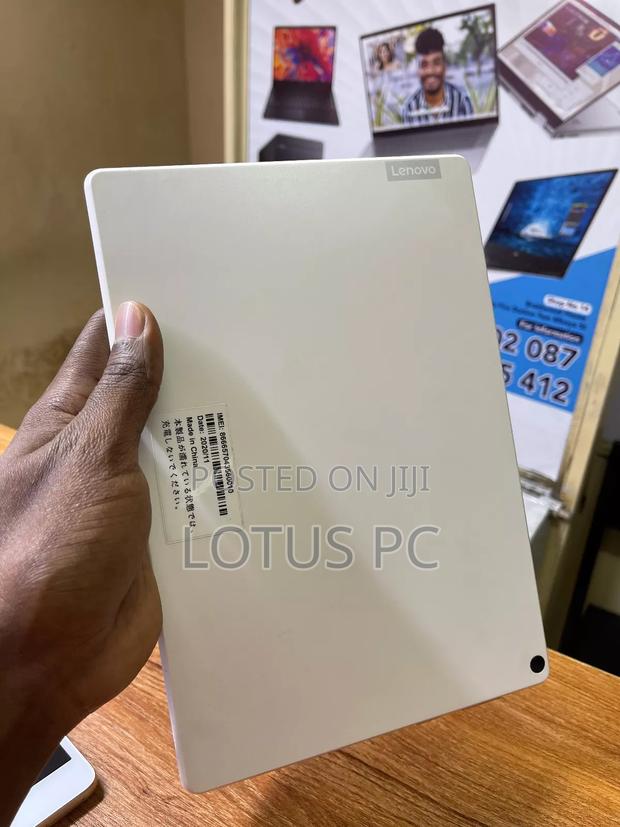 Lenovo Tab E10 32 GB White - main view