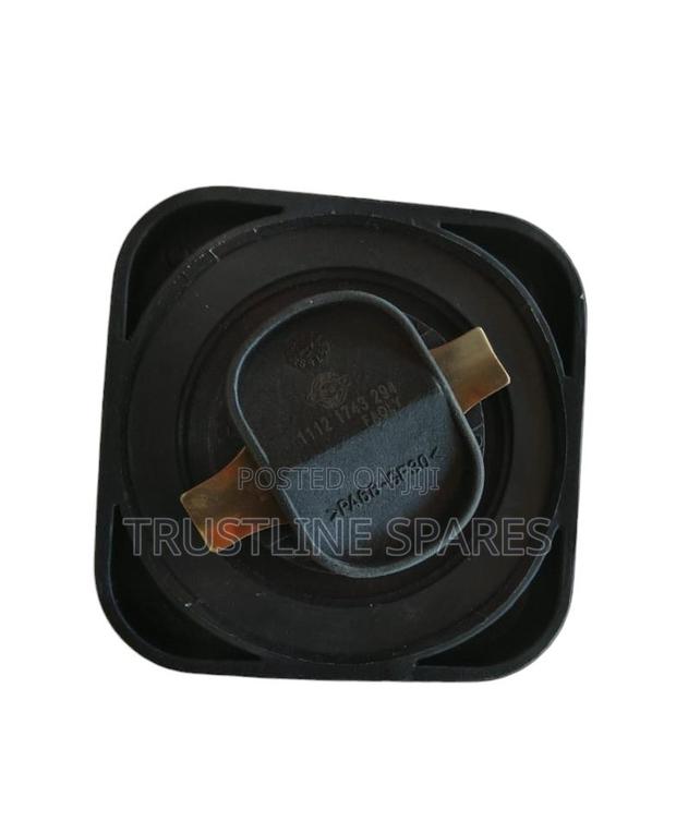 BMW (E87)(E36)(E46)(E90)(E34)(E60) (E39) Oil Filer Cap - thumbnail 2