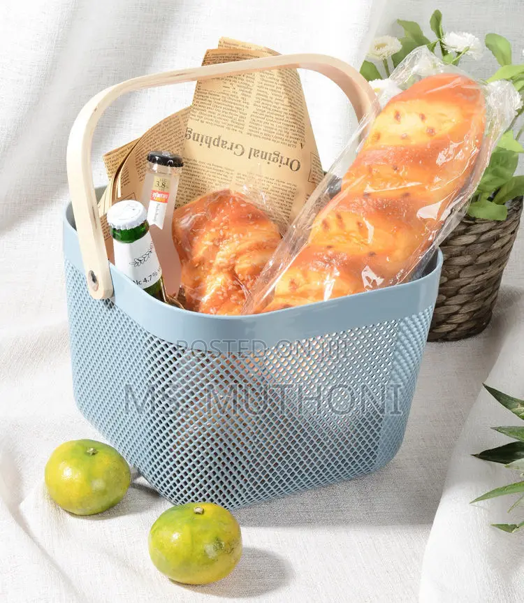 Portable Storage Basket With Mesh Wooden Handle*
