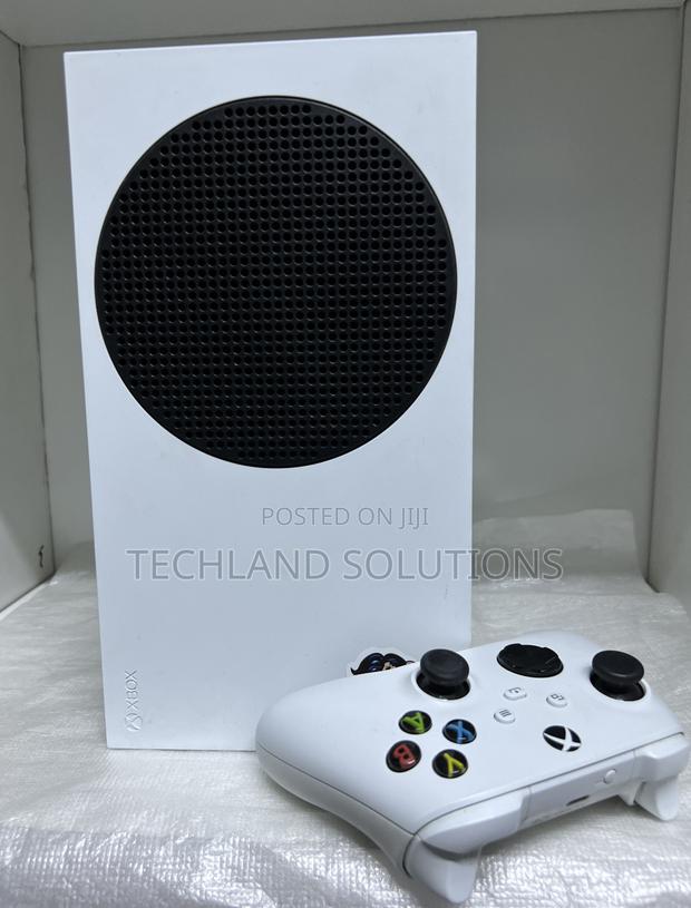 Xbox Series S - thumbnail 4