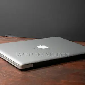 Laptop Apple MacBook Pro 2012 8GB Intel Core I5 SSD 256GB