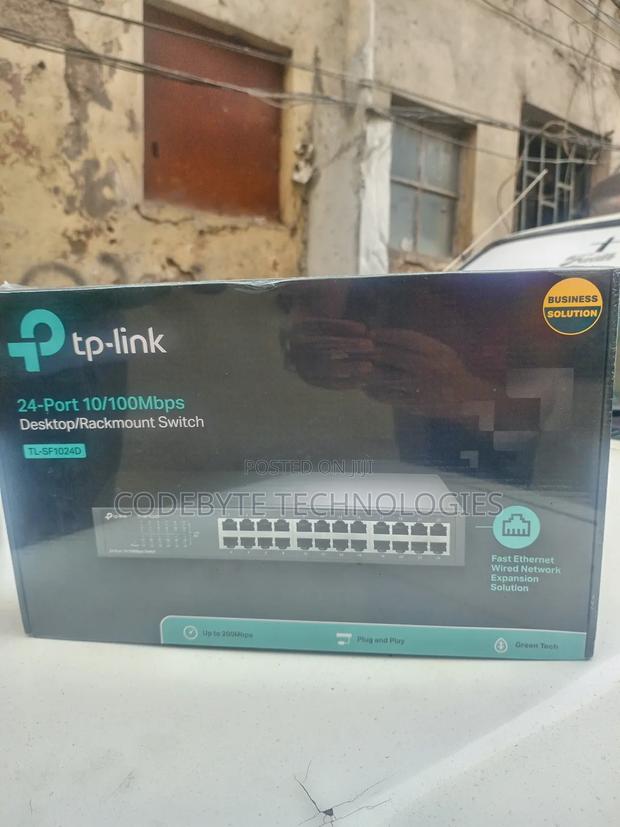 Tp-Link Tl-Sf1024d 24-Port 10/100mbps Rackmount Switch - main view