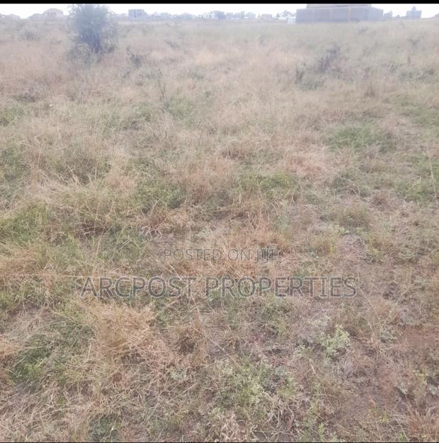 An Eighth Plot of Land for Sale - main view