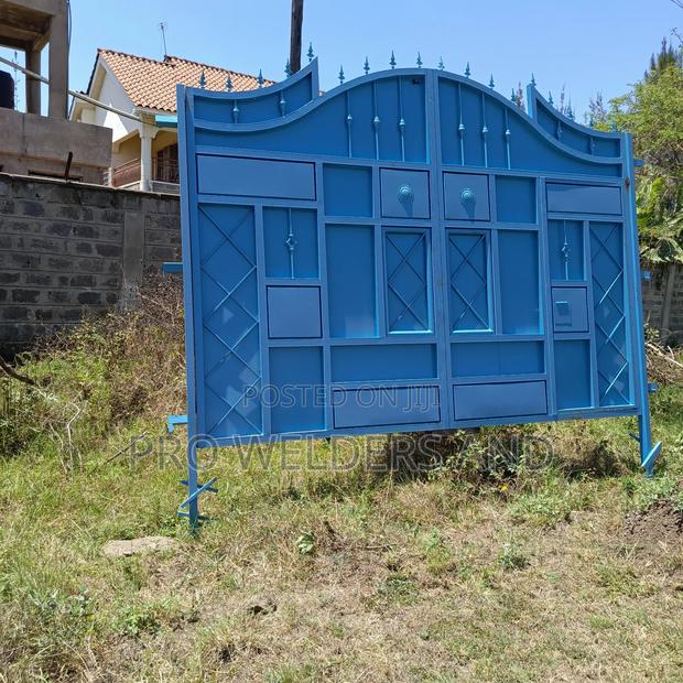 Blue Readymade Gate - thumbnail 5