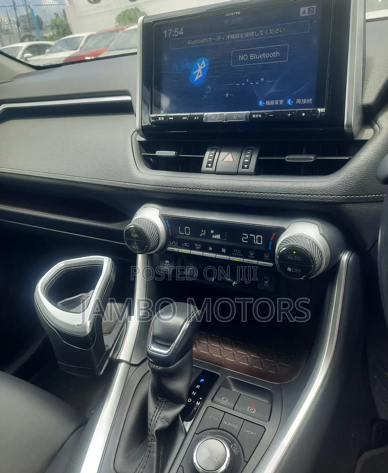 Toyota RAV4 LE AWD 2019 Silver