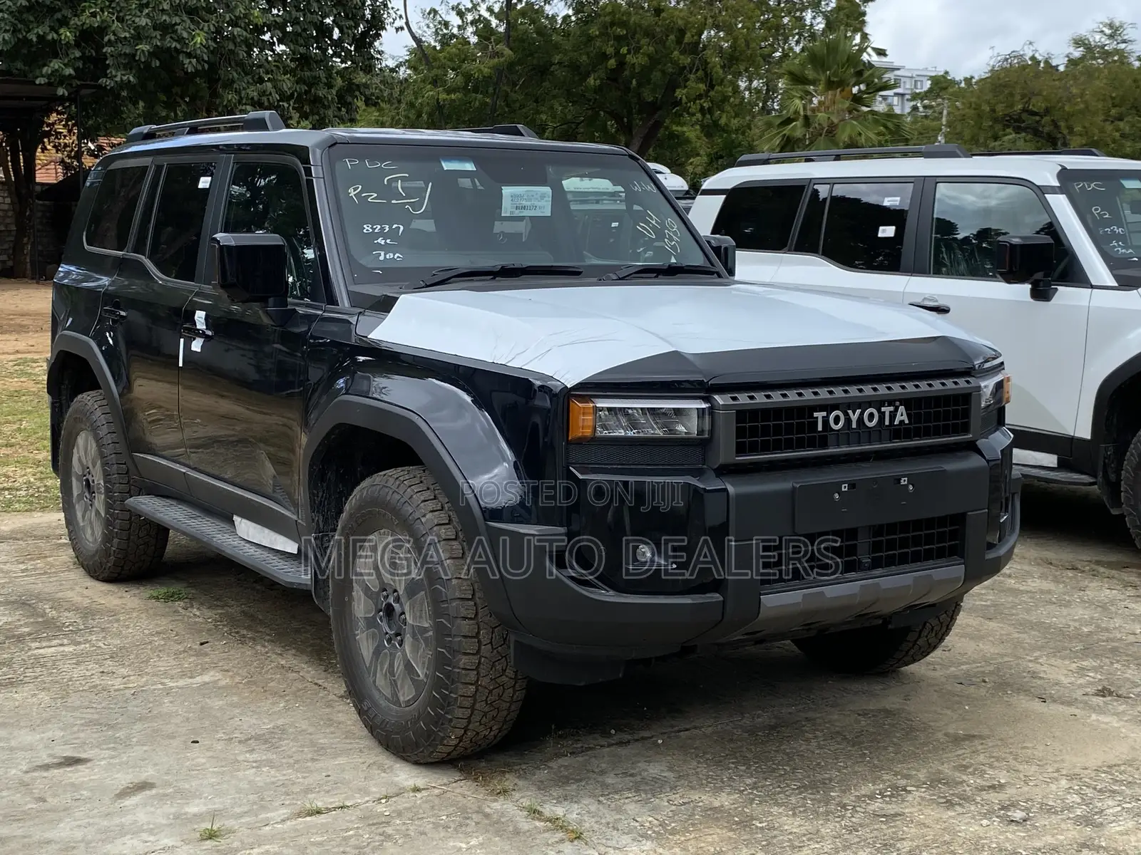Toyota Land Cruiser Prado 2024 Black