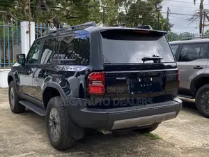 Toyota Land Cruiser Prado 2024 Black