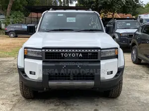 Toyota Land Cruiser Prado 2024 White