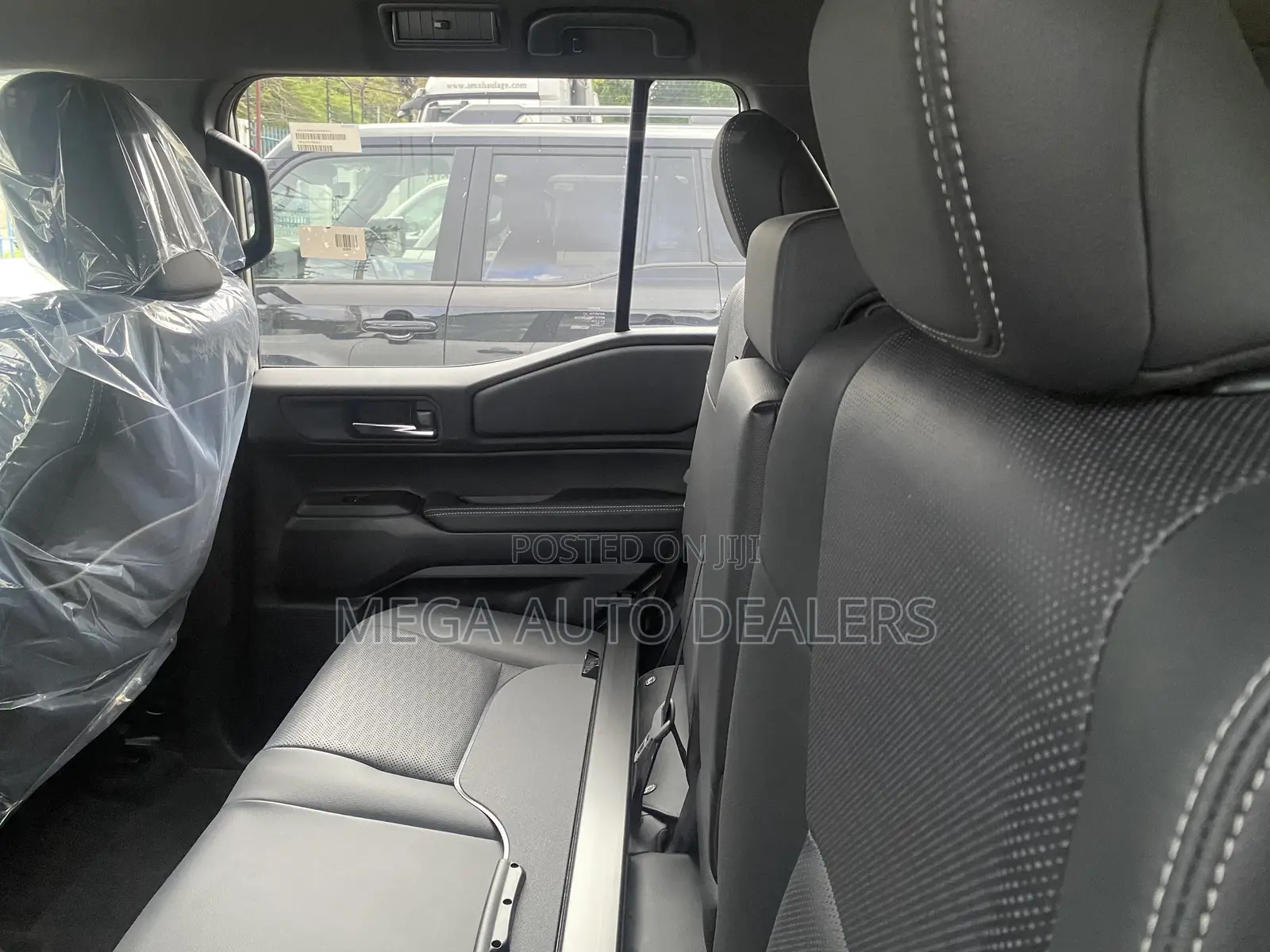 Toyota Land Cruiser Prado 2024 White