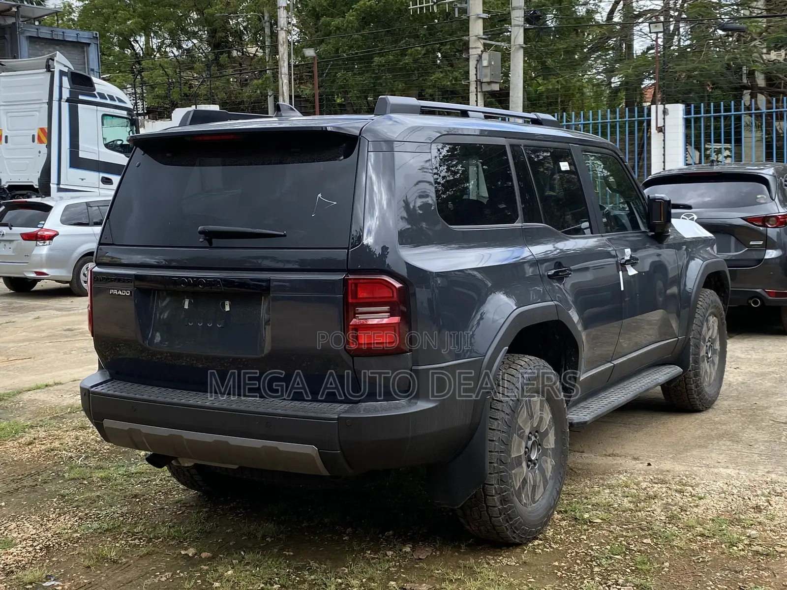 Toyota Land Cruiser Prado 2024 Gray
