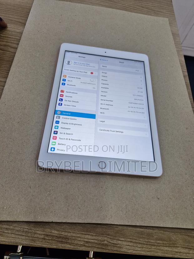 Apple iPad 9.7 32 GB - thumbnail 5