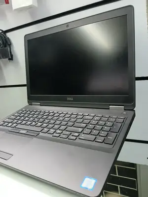 Laptop Dell Latitude 15 E5570 8GB Intel Core I5 SSD 256GB