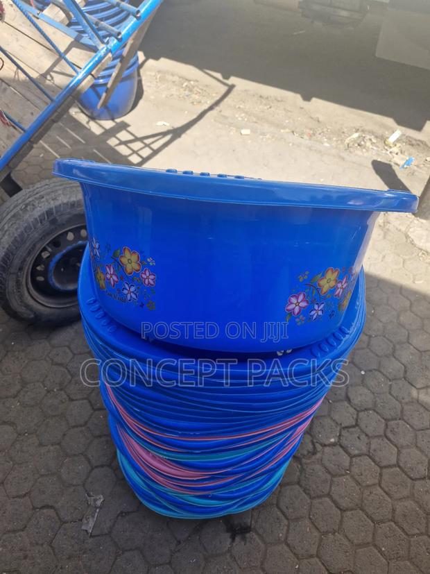 Plastic Flower Deco Basins - main view