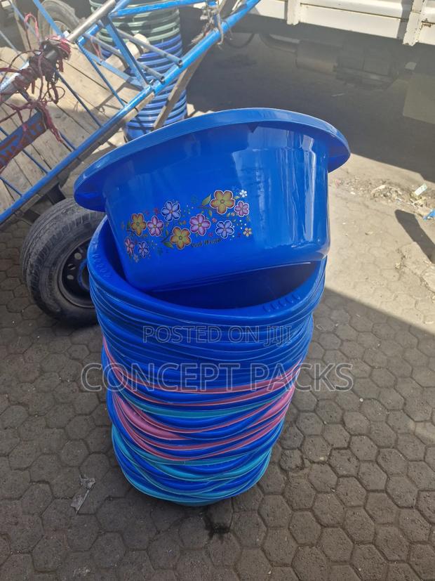 Plastic Flower Deco Basins - thumbnail 3