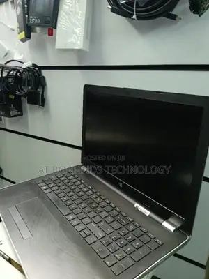 Laptop HP 250 G6 8GB Intel Core I5 SSD 256GB