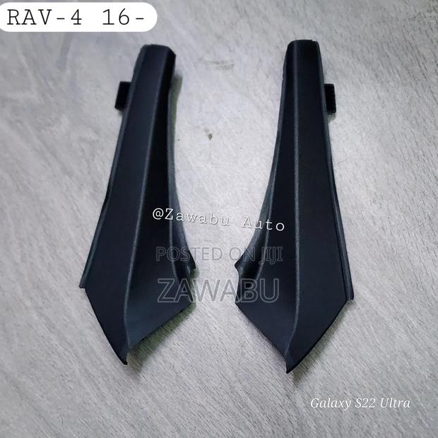 Windscreen Finisher RAV4 2016 -