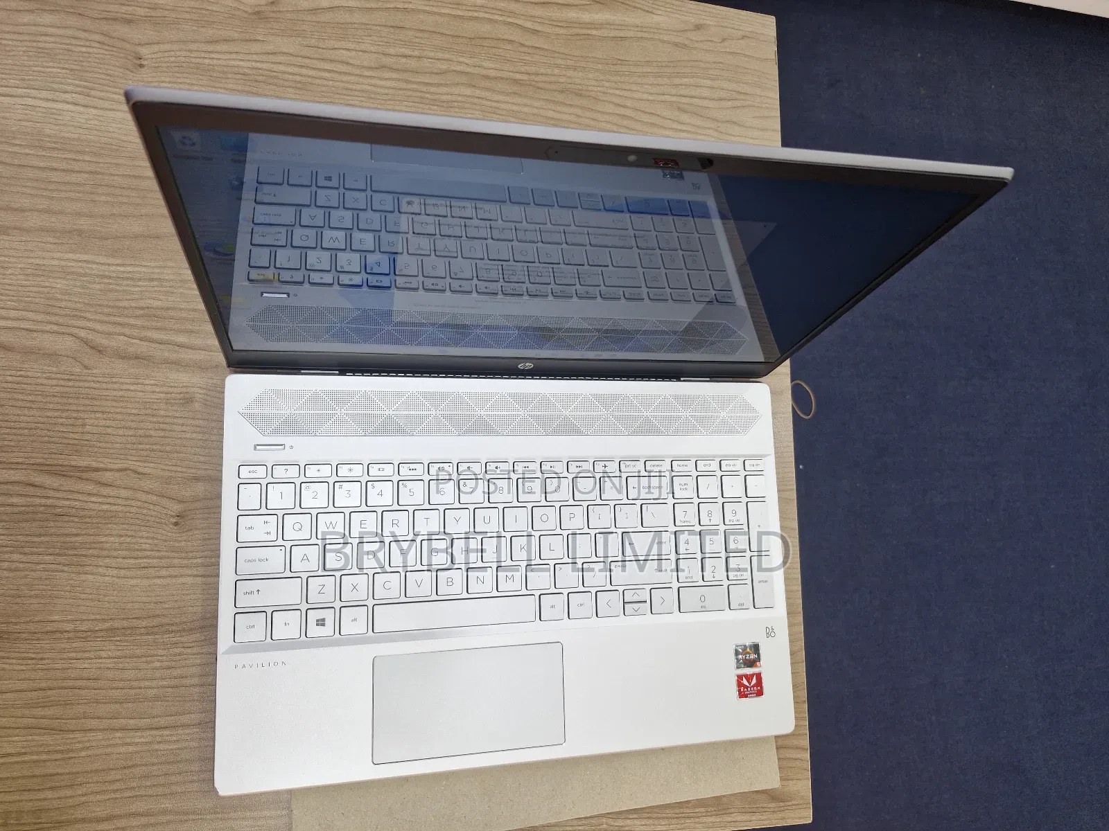 Laptop HP Pavilion 15 16GB AMD Ryzen 5 SSHD+SSD 512GB
