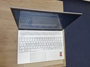 Laptop HP Pavilion 15 16GB AMD Ryzen 5 SSHD+SSD 512GB