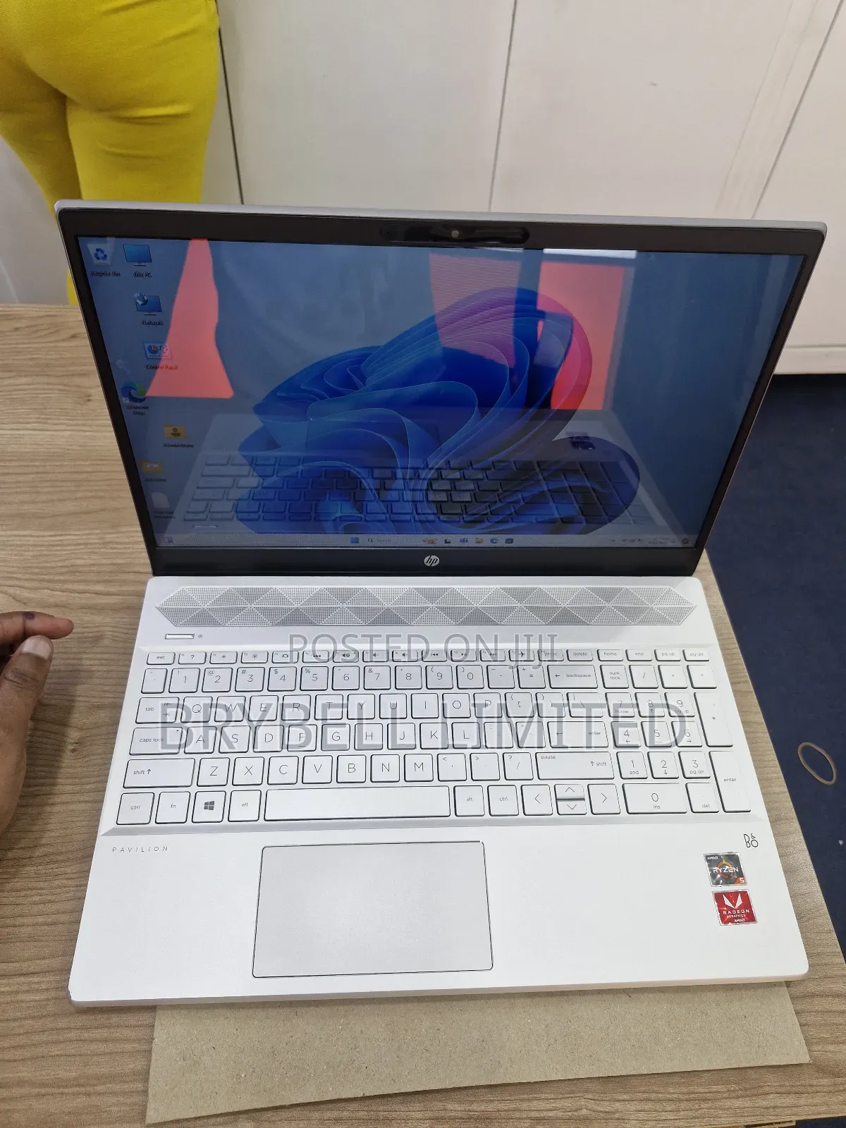 Laptop HP Pavilion 15 16GB AMD Ryzen 5 SSHD+SSD 512GB