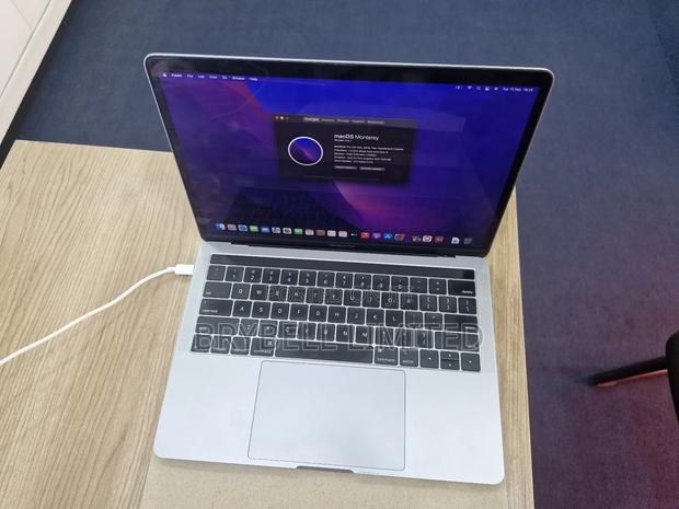 Laptop Apple MacBook Pro 2019 8GB Intel Core I5 SSD 256GB - main view