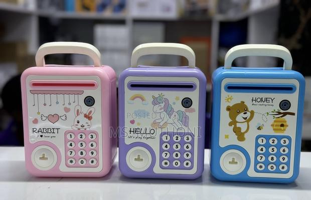 Battery Powered Piggy Bank* - main view