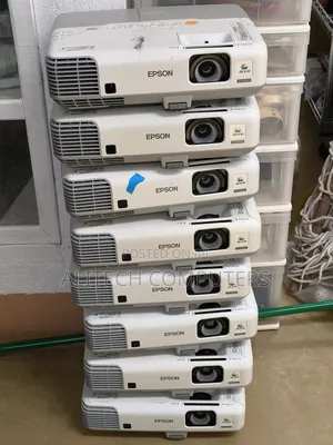Epson Powerlite 915w