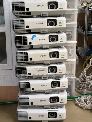 Epson Powerlite 915w