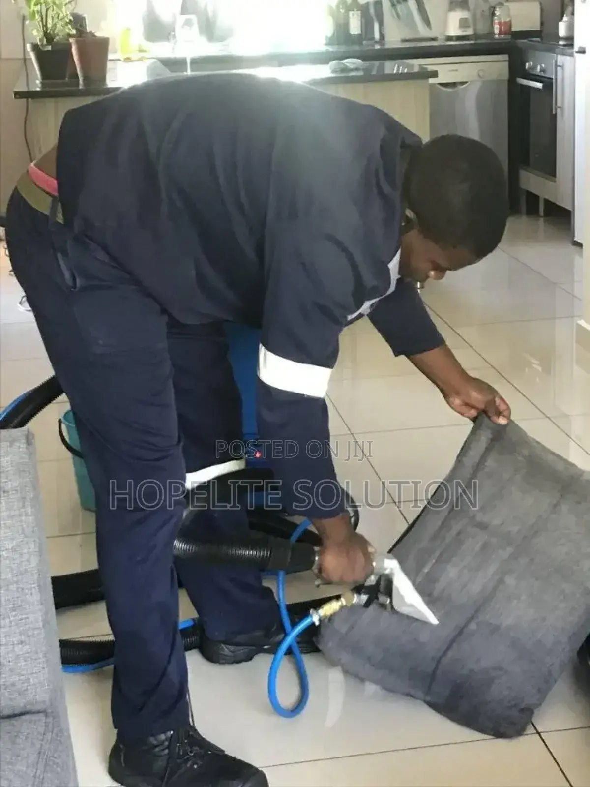 Deep Sofa Cleaning and Fumigation/Sofa Steaming