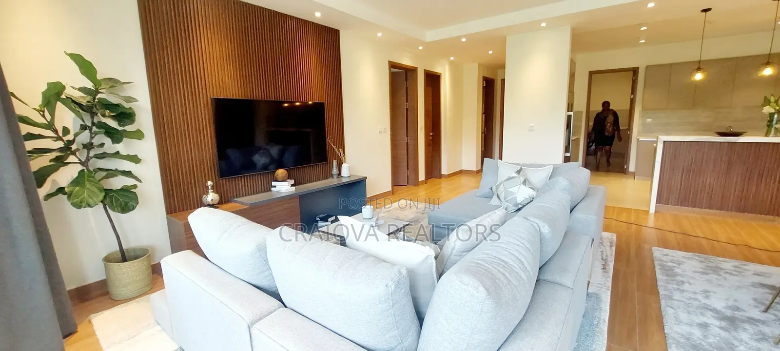 3bdrm Apartment in Riverside Drive for sale
