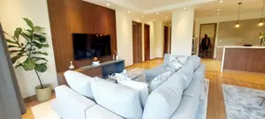 3bdrm Apartment in Riverside Drive for sale