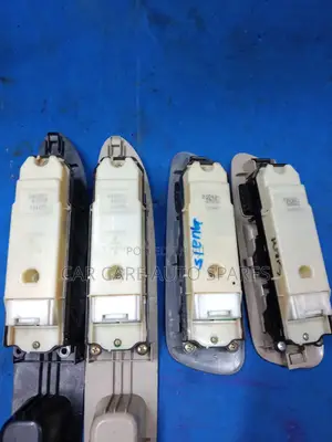 Main Switch Toyota Sienta,Ispum